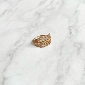 Pandora Leaf Rose Gold Ring